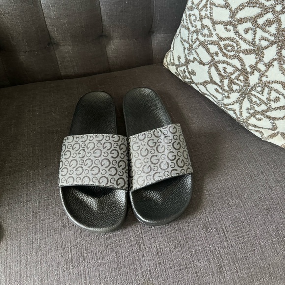 SOLD Men Comfy Sandal Slides - Picture 1 of 4